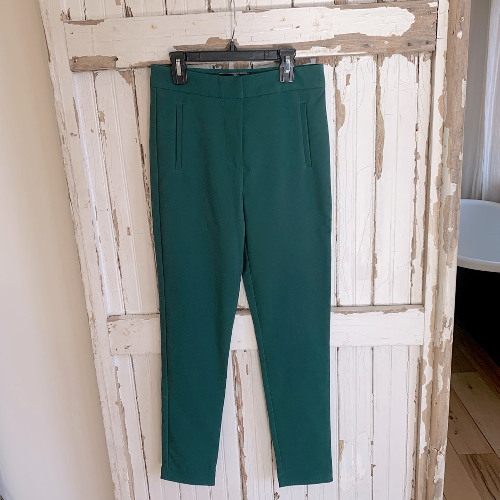 BLUE BLUSH green pants size small